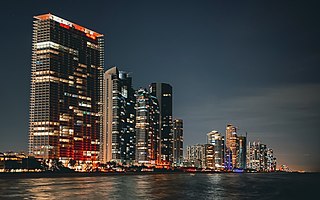 Miami skyline from the ocean.jpg